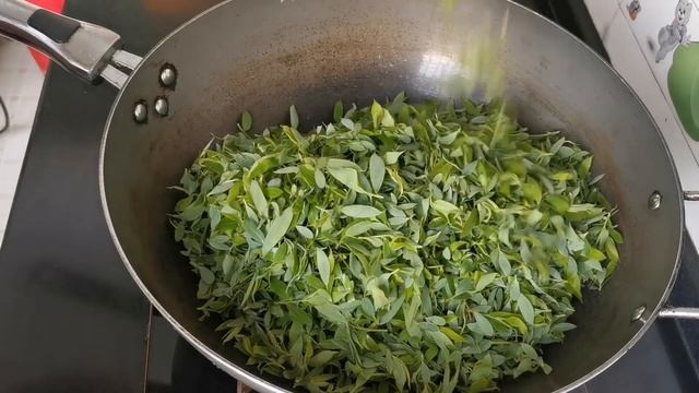 自制柳叶茶，农村喝茶不用买，采点柳芽自己做，做一次喝一年，味道浓郁不比买的差 смотреть онлайн