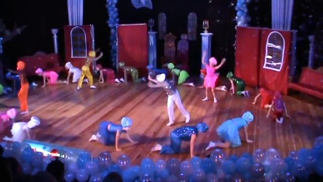 "Хлопушка" (новогодний утренник 2017), г. Мариуполь смотреть онлайн