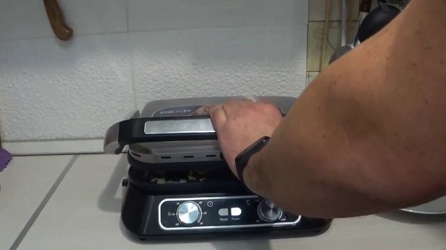 DEXP MGL 2000 Шашлык на гриле. смотреть онлайн