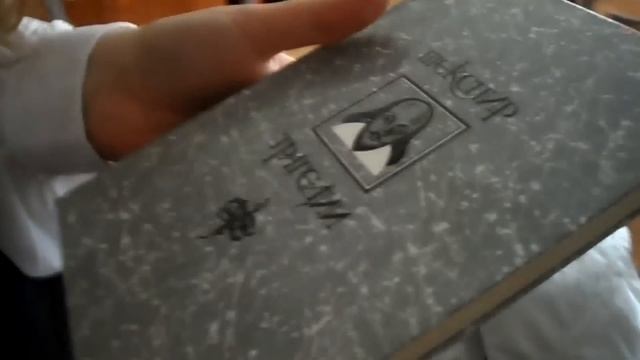 VLOG: 1 сентября, снова в школу, мой класс, видеокамера и т.д. смотреть онлайн