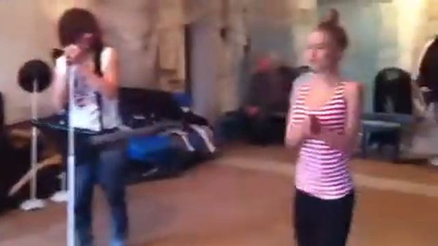 Cколько весишь 40? 38!)) Саша Кроха и На-на) смотреть онлайн