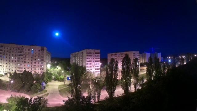 Ночной таймлапс первая попытка | 8 часов за 34 секунды | Night timelapse | 8 hours for 34 seconds смотреть онлайн