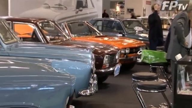L'Aventure Peugeot au salon Retromobile 2009 смотреть онлайн
