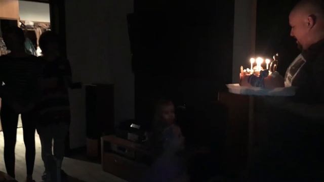 Тортик, свечки смотреть онлайн