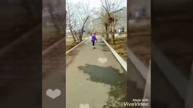 Как правильно кататься , на скейте??? /// учимся! Катаюсь на скейте , осенью! смотреть онлайн
