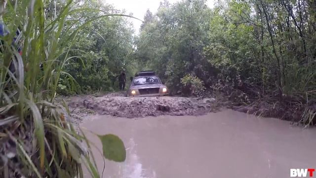 Как угробить VW Touareg за один OFF-road ? смотреть онлайн