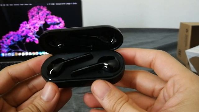 Huawei Freebuds lite Unboxing and Quick Review смотреть онлайн