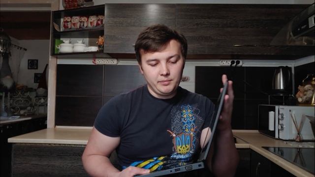 I switched from an OLD Lenovo Thinkpad to a NEWER Dell Latitude! смотреть онлайн