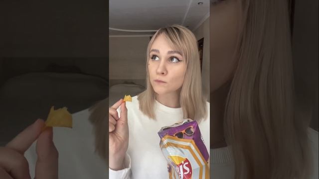 Отзыв на чипсы Lays Соус Манго-Чили #чипсы #lays #лейсмангочили смотреть онлайн