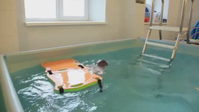 Приглашаем всех желающих в наш любимый бассейн смотреть онлайн