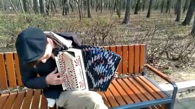 15.04.23г.парк Кузьминки,беседка гармонистов,Илья Хватков смотреть онлайн