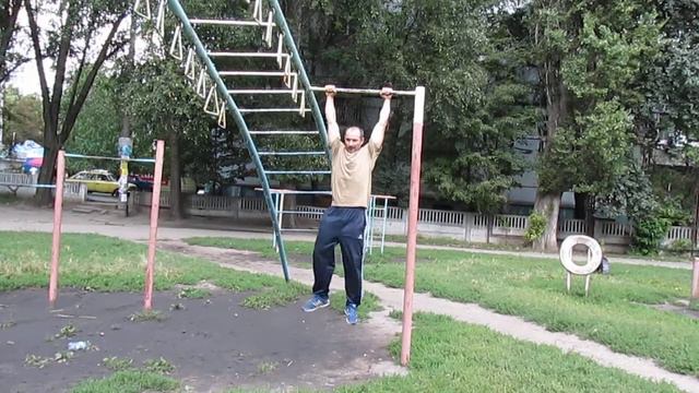 Выход силой на одну руку смотреть онлайн