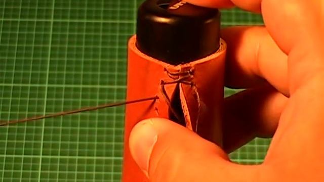 【革の縫い方っ！４】：『クロス・ステッチ-①（cross‐stitch-1）』　レザークラフト動画＜011＞ смотреть онлайн