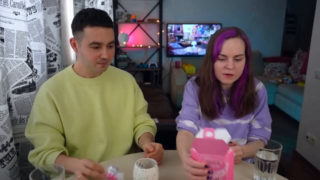 Невероятный LINDOR, белый FERRERO // ОБЗОРЧИК (feat. @sugarsvyat) смотреть онлайн