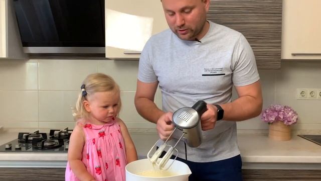 КЕКСЫ с МАЛИНОЙ из РИСОВОЙ муки от МикроШЕФА смотреть онлайн