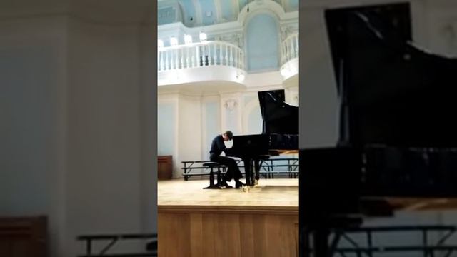 И. Сильванский "Метелица". Исп. Илья Созураков, 6 кл., ДМШ им Бетховена смотреть онлайн