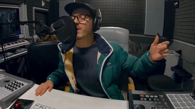 SEMO KASATO CYPHER на студии Белый ШУМ смотреть онлайн