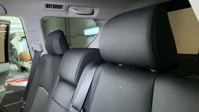 Натуральная кожа вместо тряпочного салона на Toyota Land Cruiser Prado 150 [ПЕРЕТЯЖКА ПРАДИК 2022] смотреть онлайн