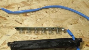 Вытяжка Elica не работают сенсоры. Сенсоры не реагируют. Стабилизатор 5в 7550-1. Аналог 78M05.