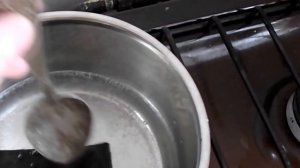 Обработка кожи пропиткой(как сделать кожу твердой и прочной)