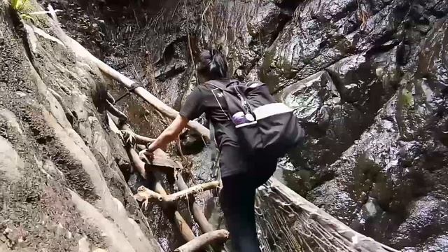 Hiking Trails with Waterfalls | Watch Before You Go | Sentul Bogor смотреть онлайн