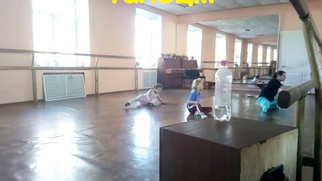 Vlog танцы второй год обучения #ИмперияТанцев/Танцы продолжаются... смотреть онлайн