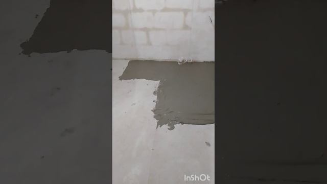 Подготовка к укладке плитки на пол! Ставьте лайки и подписывайтесь на мой канал! #youtuber #маяки смотреть онлайн