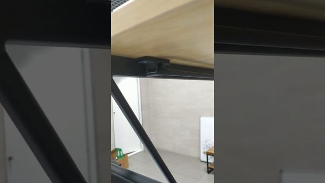 Процесс сборки письменного раскладного стола смотреть онлайн