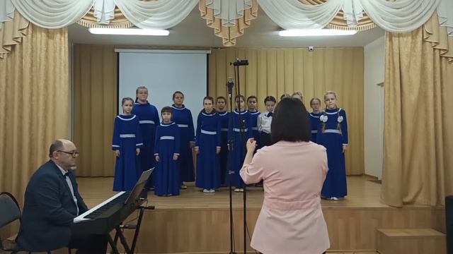 Российская Федерация, г. Аксай, Ростовская область, Вокально-хоровой ансамбль «ИСКОРКИ» смотреть онлайн