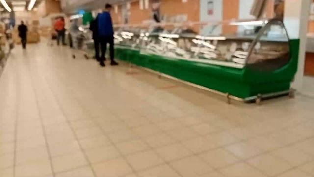 Центр цивилизованной торговли в Сургуте СИТИ МОЛЛ смотреть онлайн