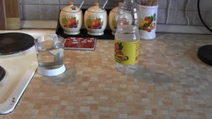 Чистим чайник от накипи с помощью уксуса