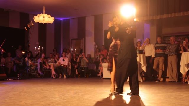 michelle + joachim | TANGO SPIRIT 2017 - 1 "Merceditas" Solo Tango Orquesta смотреть онлайн