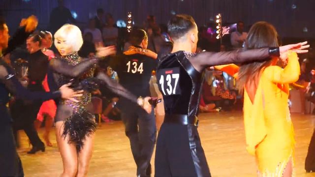 Andrey Gusev & Vera Bondareva RUS | Dansovia Grand Gala SF PD смотреть онлайн