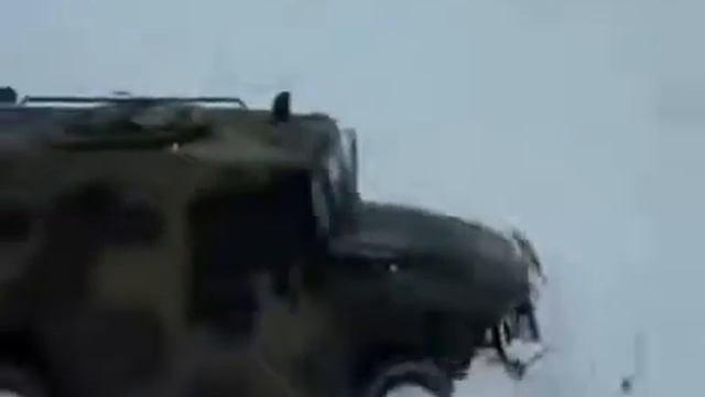 Смотрите хорошую проходимость! УРАЛ TIGER HAMMER IVECO У кого лучше! смотреть онлайн