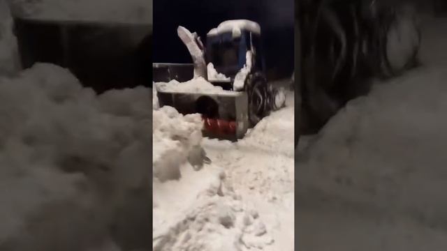 Шнекороторная уборка снега 2 часть смотреть онлайн
