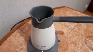 Процесс заваривания кофе в электротурке Горения