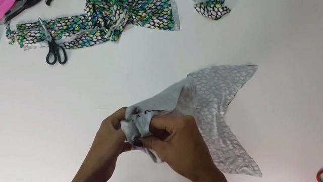 COMO FAZER CAUDA DE SEREIA MUITO FACIL