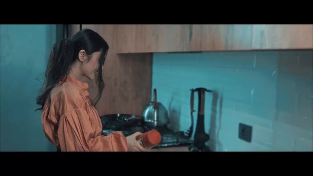 Akbar Ravshanov-Kambag`alda yurak yo`qmi 2021 (Official VIDEO) cover смотреть онлайн