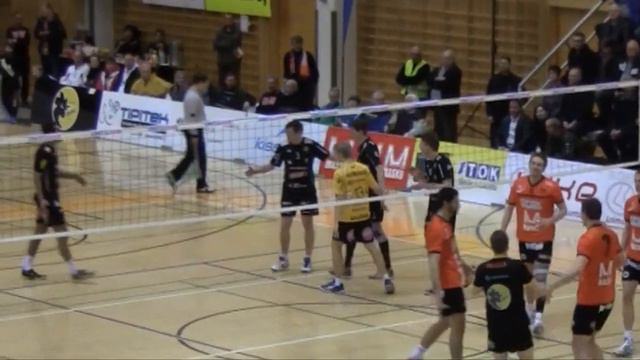 Acrobatic volleyball passing by Lauri Kerminen смотреть онлайн