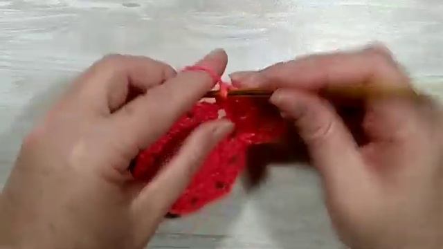 Вяжем красивую круглую салфетку-подставку под горячее крючком. Мастер-класс смотреть онлайн