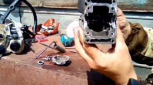 Ремонт бензопилы Штиль 180 . Замена поршневой .