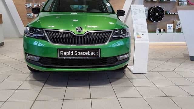 2017 Skoda Rapid Spaceback - Bi-Xenonscheinwerfer [4K]