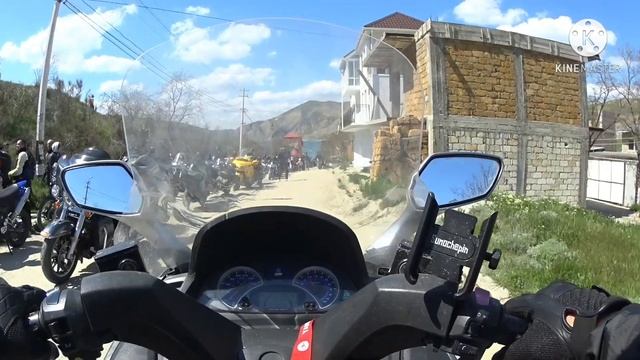 на скутере в Крым смотреть онлайн