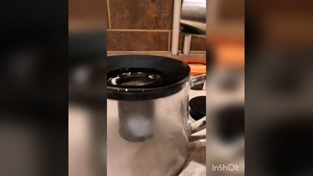 Часть 1. Чистим заварочный чайник при помощи кипятка и порошка Мистик от Гринвей! ? смотреть онлайн