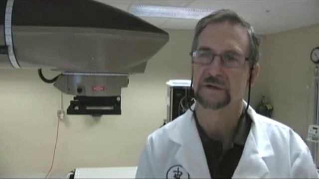 Penguin receives cancer treatment смотреть онлайн