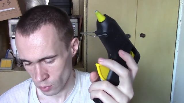 ТЕРМОПИСТОЛЕТ КЛЕЕВОЙ BIBER 40W ОТЗЫВ/клеевой пистолет, горячий клей пистолет для термоклея смотреть онлайн