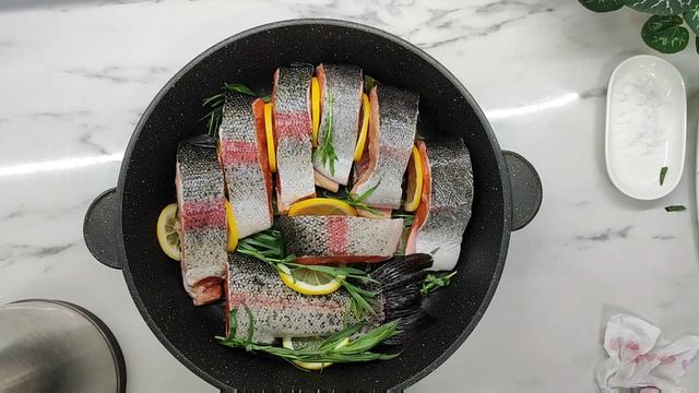 Форель отварная по-армянски/Готовлю армянский ишхан/Կարմրախայտ իշխան/Իշխան ձկան ամենահամեղ տարբերակ смотреть онлайн