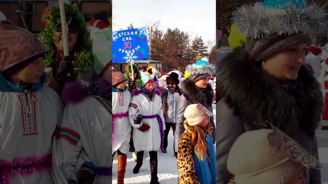 Парад Дедов Морозов и Снегурочек В Черниговке 25.12.13г смотреть онлайн
