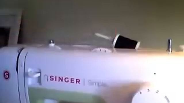Singer Simple 3229 iplik takma смотреть онлайн
