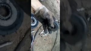 Разборка и ремонт тормоза трактора  МТЗ 82 ,замена дисков ручника